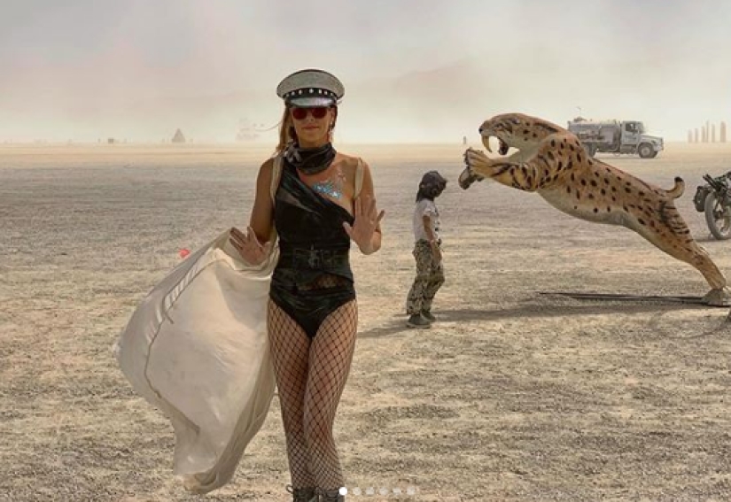 Burning Man 2019: metamorfosis en un desierto caliente Burning Man 2019: metamorfosis en un desierto caliente