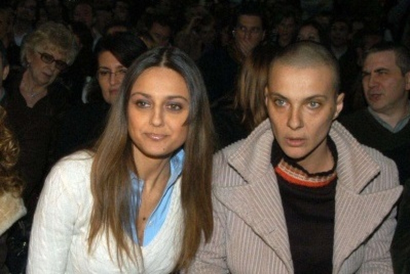 Cabeza rapada y amistad con personas sin hogar: cómo creció la hija menor de Adriano Celentano Cabeza rapada y amistad con personas sin hogar: cómo creció la hija menor de Adriano Celentano