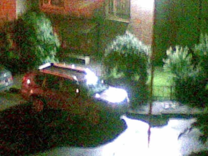 Cambio descendente de fotos: un moscovita ha estado filmando con un Siemens de botón pulsador durante tres años, y a la gente le gusta