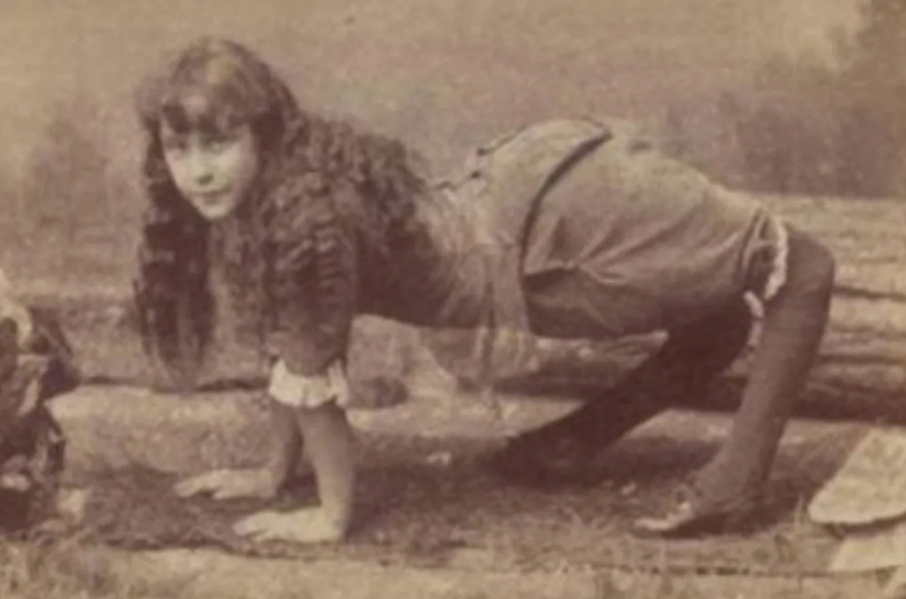 Camel Girl: The True Story of Ella Harper