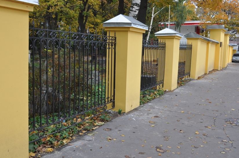 Caminata cinematográfica con Sergey Bodrov a los lugares de rodaje de la película "Brother" Caminata cinematográfica con Sergey Bodrov a los lugares de rodaje de la película "Brother"
