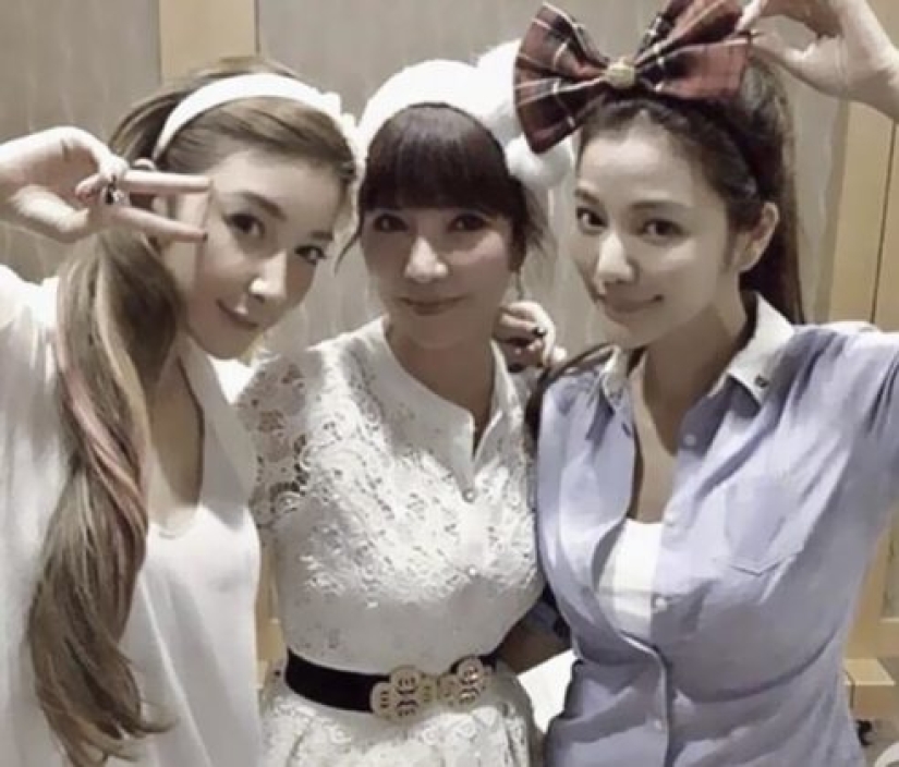 Can you guess the age of this woman? Can you guess the age of this woman?