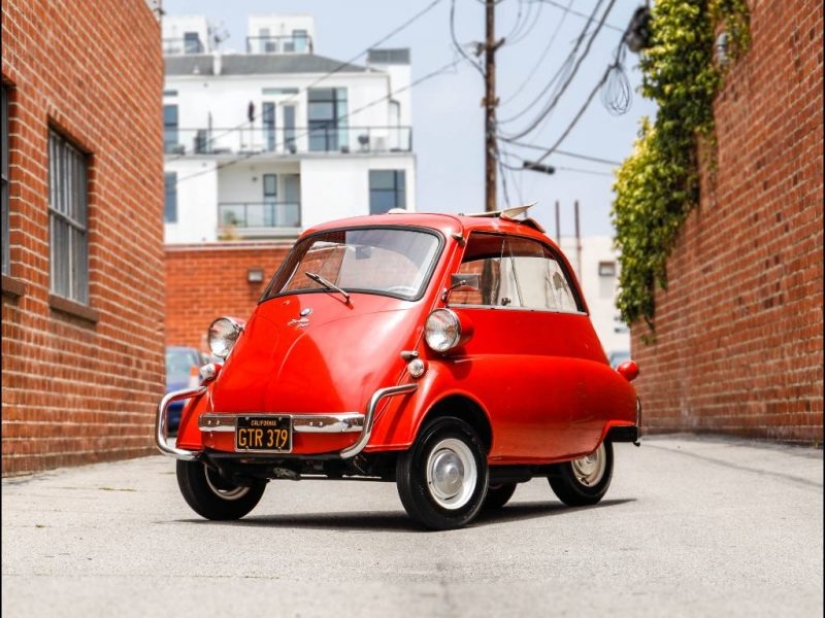 Cars with beautiful female names