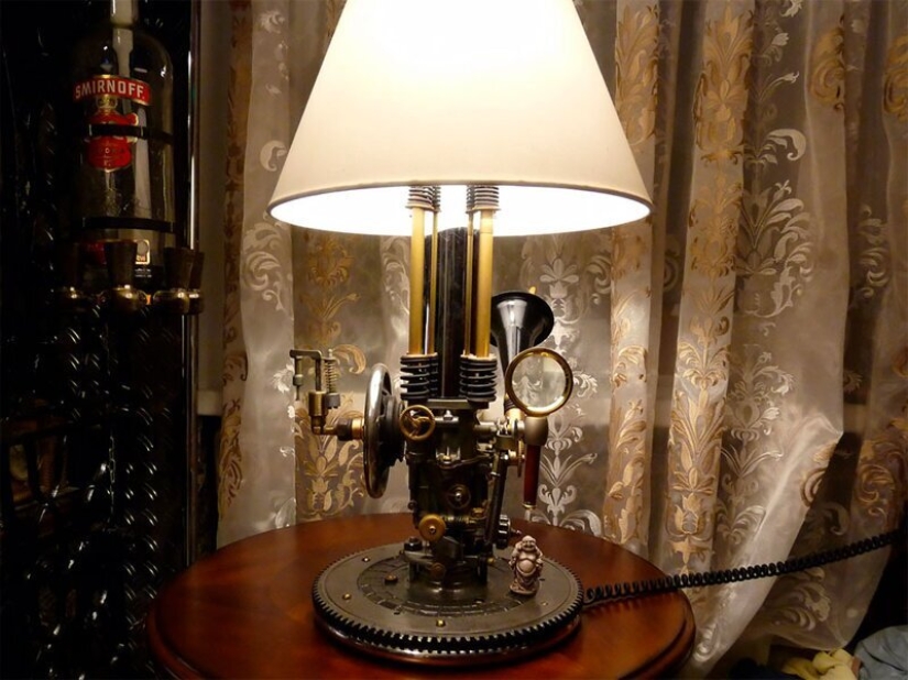 Casa mágica en Sergievo: dacha sobre ruedas y museo steampunk