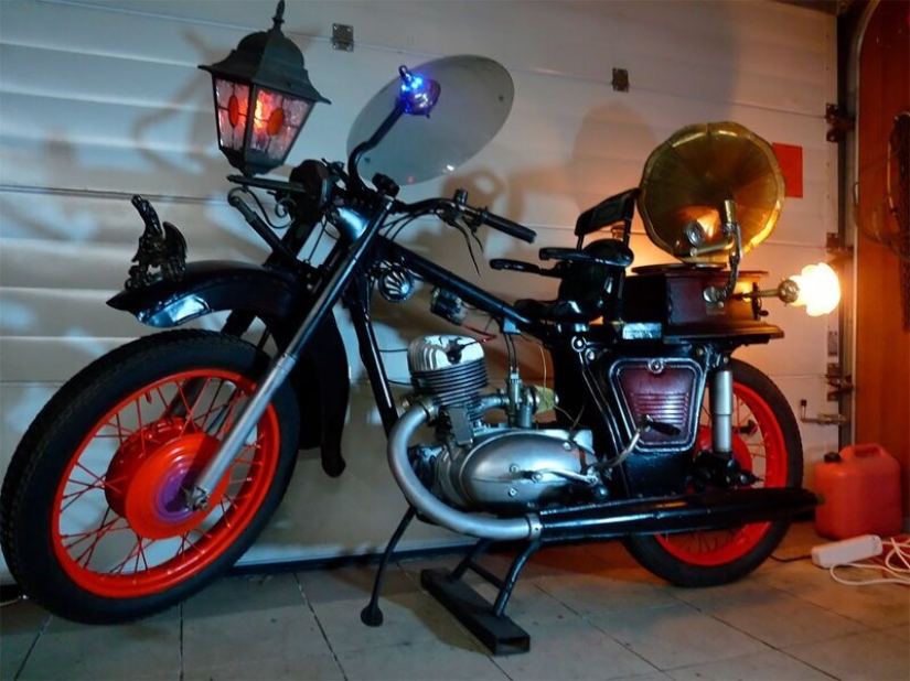 Casa mágica en Sergievo: dacha sobre ruedas y museo steampunk