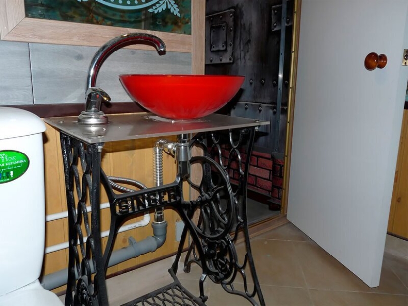 Casa mágica en Sergievo: dacha sobre ruedas y museo steampunk