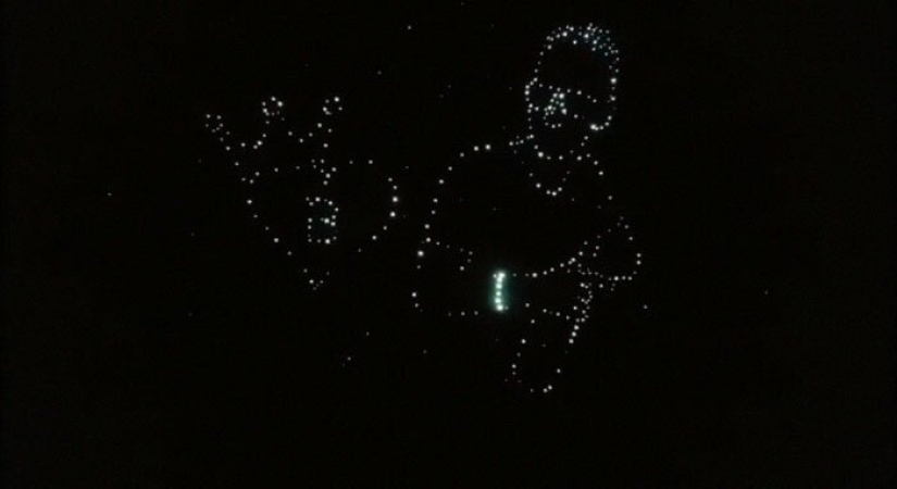 Cat's paradise with his own hands: the guy converted the basement into a room for his dead brother's pets