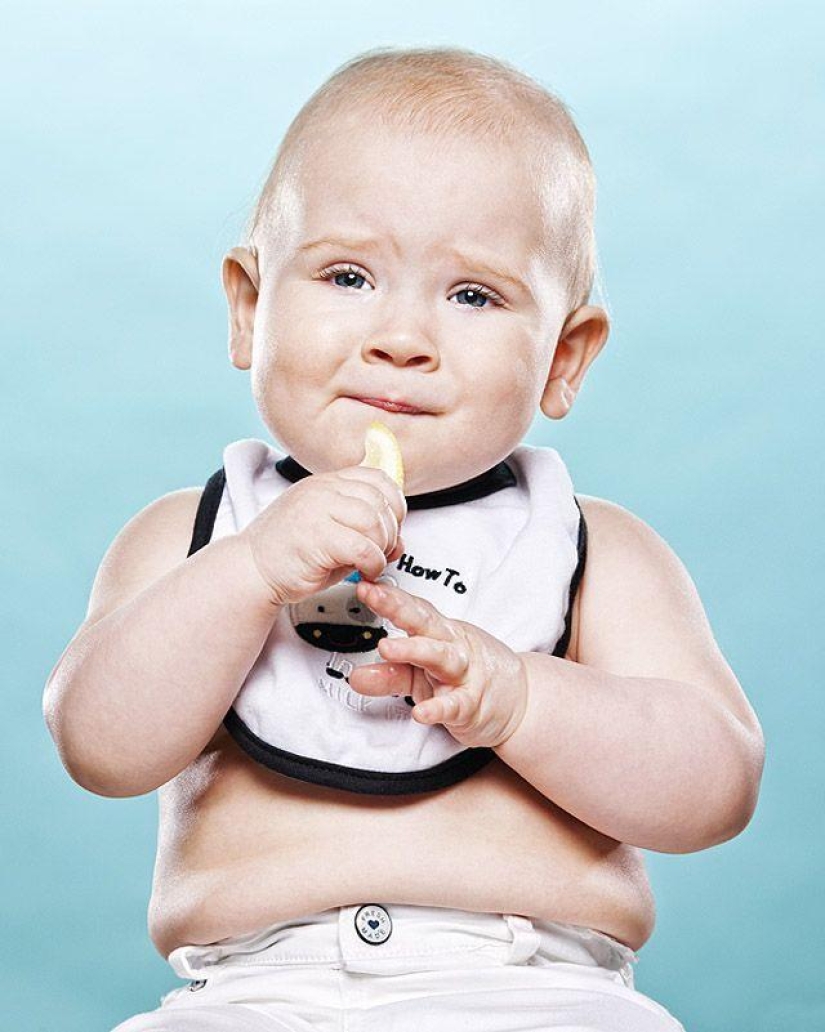 Children and lemon – the first meeting in a fun photo project