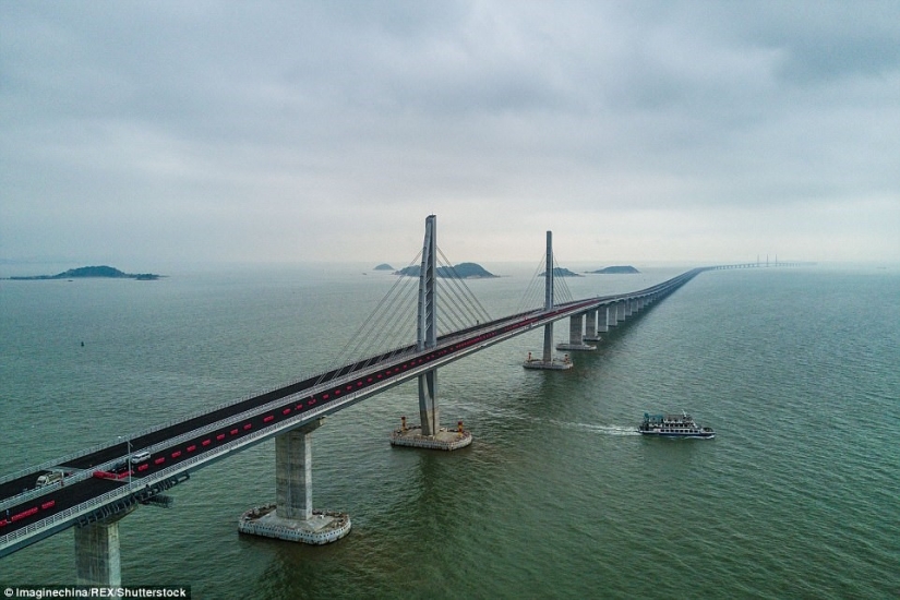 China ha construido el puente marítimo más largo del mundo China ha construido el puente marítimo más largo del mundo