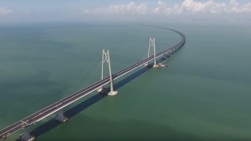 China ha construido el puente marítimo más largo del mundo China ha construido el puente marítimo más largo del mundo