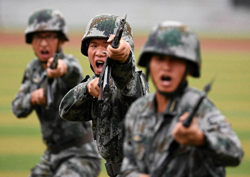 Chinese army in action