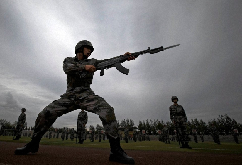 Chinese army in action