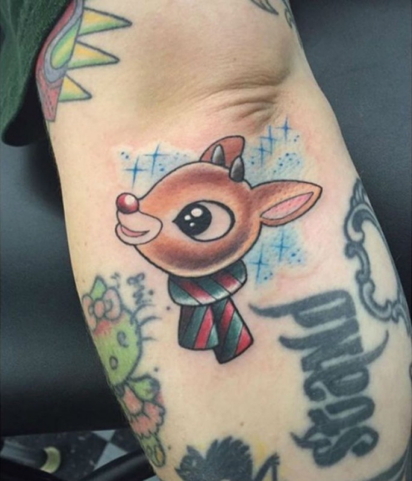 Christmas tattoos, or How to remember your New Year forever