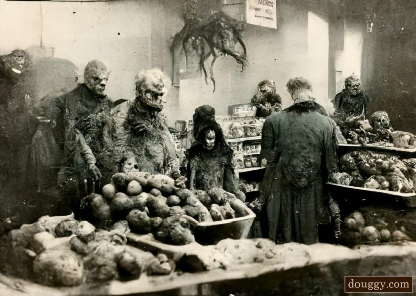 Chthon and darkness in the paintings of Lovecraftian Douggy Pledger Chthon and darkness in the paintings of Lovecraftian Douggy Pledger