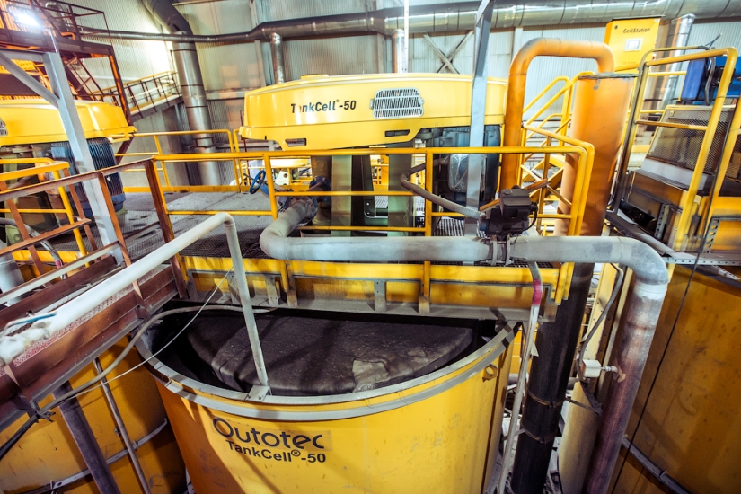 Cómo convertir una piedra en oro Cómo convertir una piedra en oro