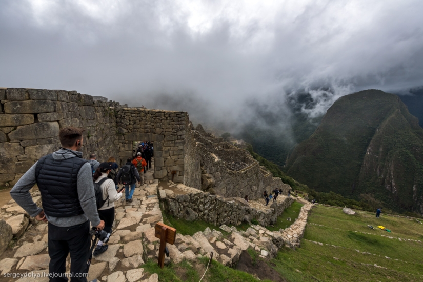 Cómo ganar 10 millones al día con piedras viejas. La experiencia de Perú