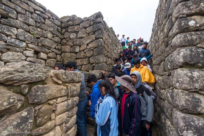Cómo ganar 10 millones al día con piedras viejas. La experiencia de Perú
