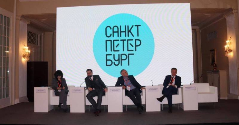 Cómo los autores del logotipo con puentes levadizos "divorciaron" el presupuesto en 7 millones