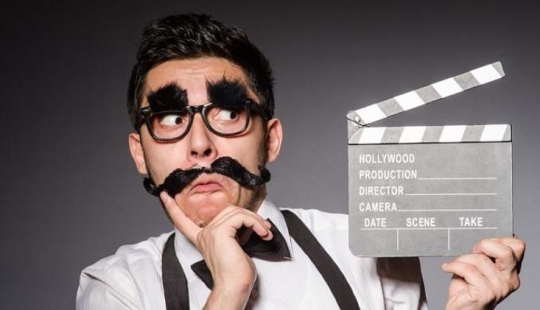 ¿Cómo puede un usuario simple reconocer un video falso