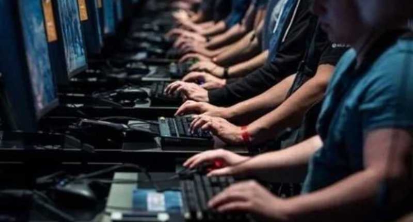 Cómo se organizan las "fábricas de trolls" y cuánto se paga a sus empleados Cómo se organizan las "fábricas de trolls" y cuánto se paga a sus empleados