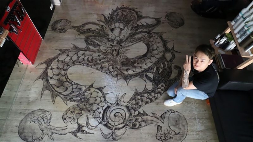 Cómo un peluquero chino convierte el cabello cortado en obras de arte