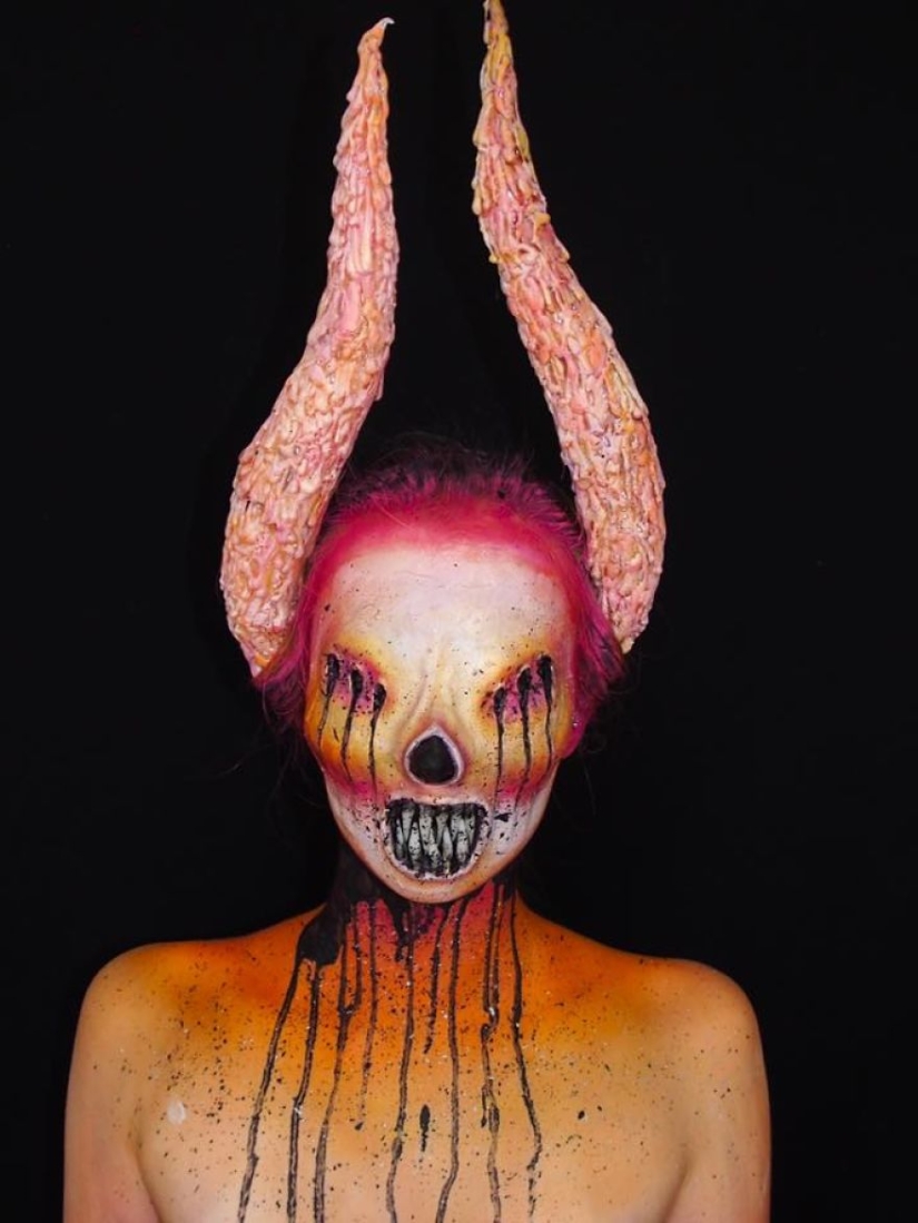 Cómo una niña de 18 años se convierte en un monstruo Cómo una niña de 18 años se convierte en un monstruo