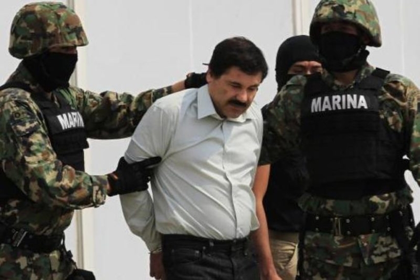 Cómo vive la esposa del narcotraficante más rico e influyente del mundo, Joaquín" El Chapo " Guzmán Cómo vive la esposa del narcotraficante más rico e influyente del mundo, Joaquín" El Chapo " Guzmán