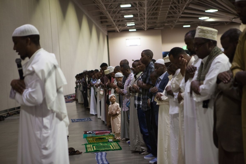 Cómo viven realmente los refugiados de países musulmanes en los Estados Unidos Cómo viven realmente los refugiados de países musulmanes en los Estados Unidos