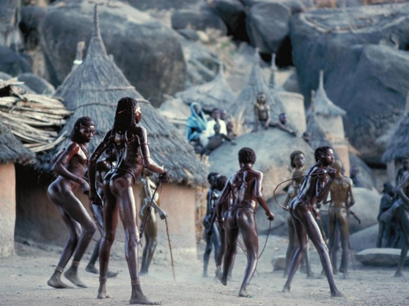 Colorful continent: 20 photos of African tribes