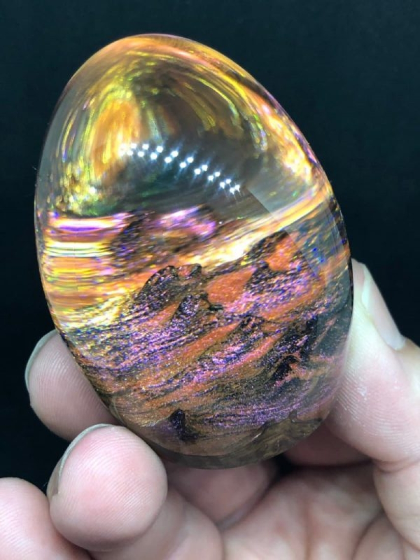 Colorful dragon eggs made of resin and wood by Australian artist Ben Works Colorful dragon eggs made of resin and wood by Australian artist Ben Works