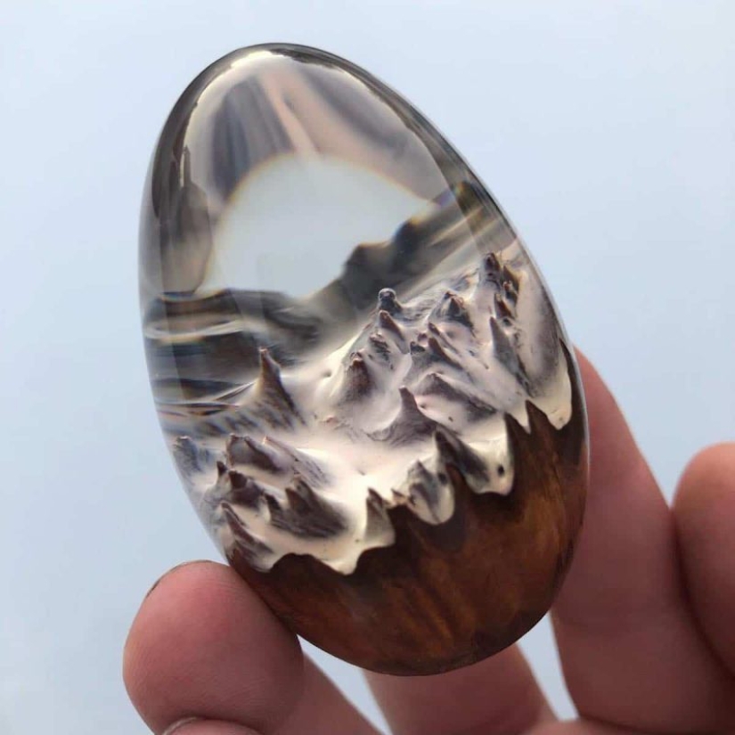 Colorful dragon eggs made of resin and wood by Australian artist Ben Works Colorful dragon eggs made of resin and wood by Australian artist Ben Works