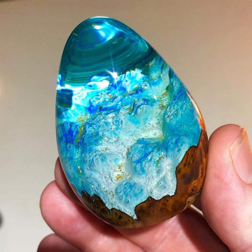 Colorful dragon eggs made of resin and wood by Australian artist Ben Works Colorful dragon eggs made of resin and wood by Australian artist Ben Works