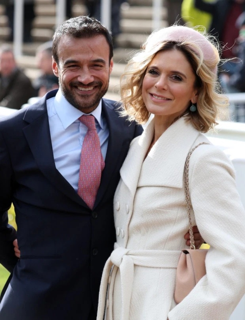 Comenzó la carrera de alcohol: cómo los visitantes de las carreras de Cheltenham abrieron la celebración del Día de San Patricio Comenzó la carrera de alcohol: cómo los visitantes de las carreras de Cheltenham abrieron la celebración del Día de San Patricio