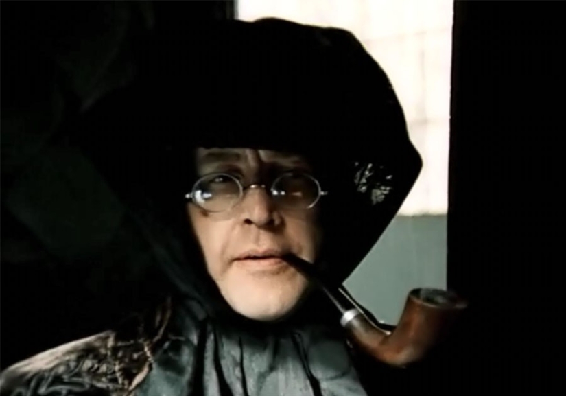 Comrade Sukhov in "The Adventures of Leopold" and other Easter eggs of Soviet animation