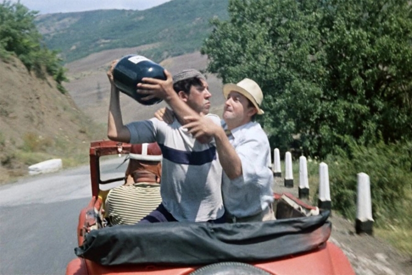 Comrade Sukhov in "The Adventures of Leopold" and other Easter eggs of Soviet animation