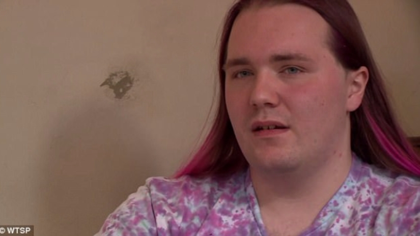 Conoce a este chico se llama Adam y se considera una mujer filipina