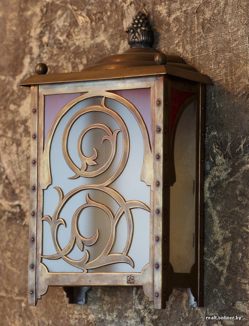 Copper craftsman: Minsk resident creates amazing things in steampunk style