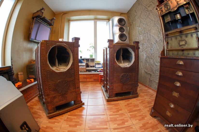 Copper craftsman: Minsk resident creates amazing things in steampunk style