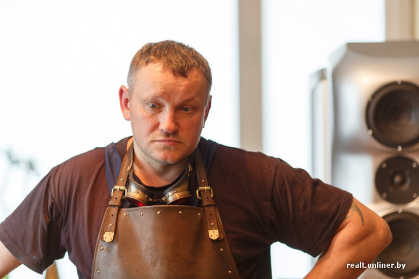 Copper craftsman: Minsk resident creates amazing things in steampunk style