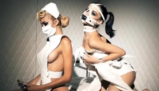 Coronavirus - orgies are not a hindrance: parties at the Snctm erotic club continue despite the epidemic Coronavirus - orgies are not a hindrance: parties at the Snctm erotic club continue despite the epidemic