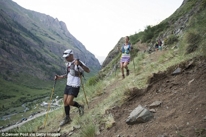 Corredor de maratón ganó cuatro carreras sentado en el baño Corredor de maratón ganó cuatro carreras sentado en el baño