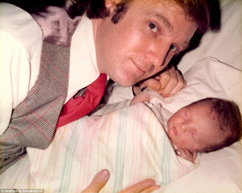 Cozy and homely Donald Trump in pictures from the accidentally surfaced family archive Cozy and homely Donald Trump in pictures from the accidentally surfaced family archive