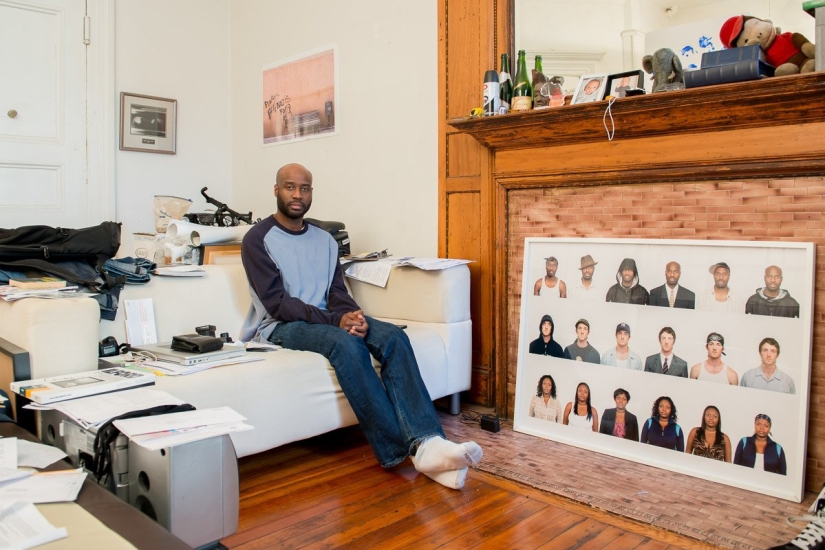 Crédito de In Debt like Silk: An American Horror Story Crédito de In Debt like Silk: An American Horror Story