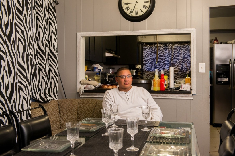 Crédito de In Debt like Silk: An American Horror Story Crédito de In Debt like Silk: An American Horror Story