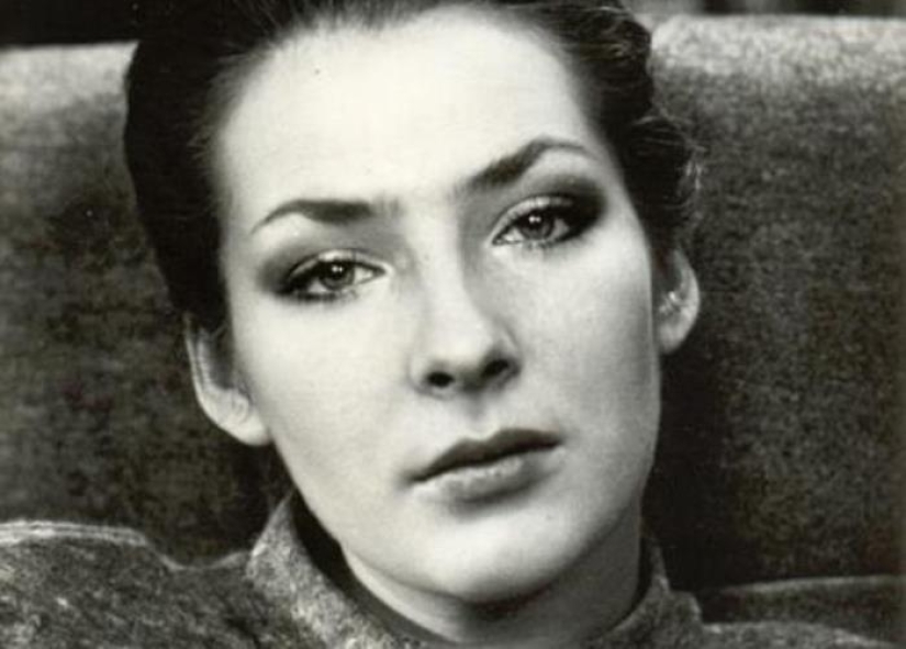 Cuál fue el destino de la prometida de Sharapova de la película "El lugar de encuentro no se puede cambiar"