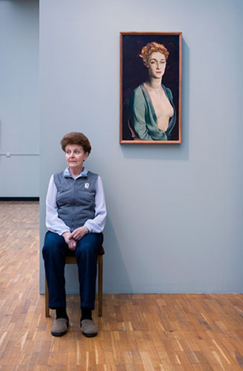 Curiosa serie de fotos "Cuidadores de museos rusos" Curiosa serie de fotos "Cuidadores de museos rusos"