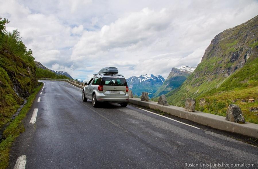 Dalsnibba, el techo de Noruega o a vista de pájaro Dalsnibba, el techo de Noruega o a vista de pájaro