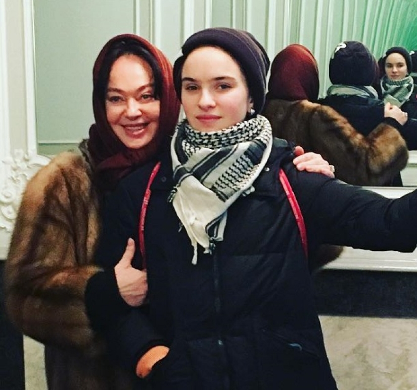 De niño a belleza: cómo se ve ahora la hija de Larisa Guzeeva De niño a belleza: cómo se ve ahora la hija de Larisa Guzeeva