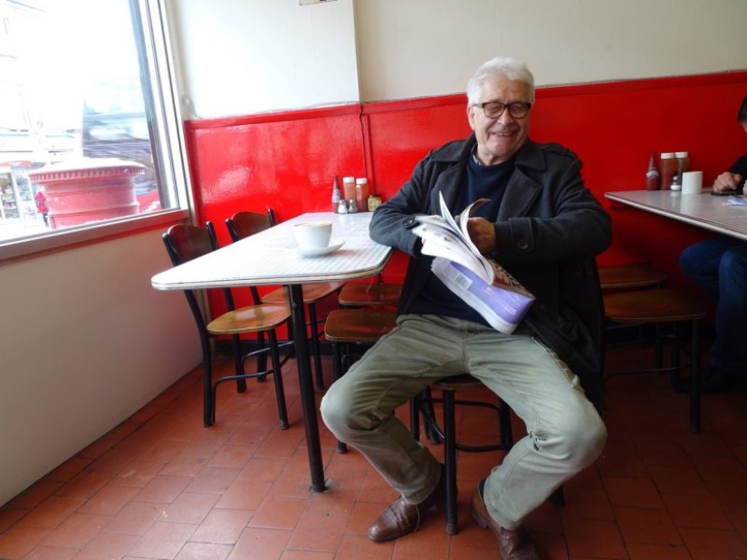 Death, diamonds and buying: how are police auctions held in London