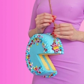 Delicious purses Rommy de Bommy, and I want to eat